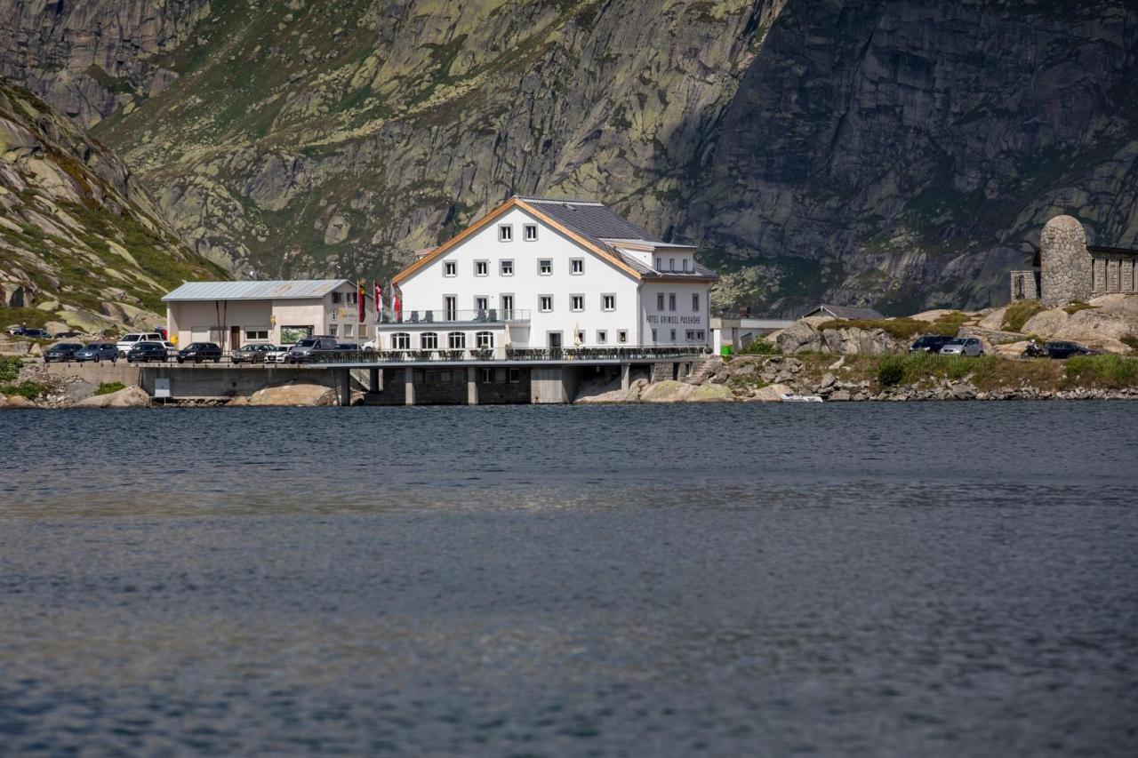 Hotel Grimsel Passhoehe Oberwald Exterior photo